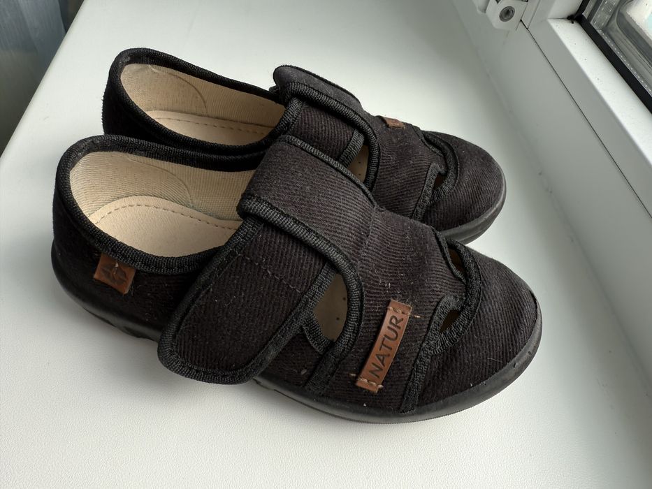 Дитячі тапки в садочок