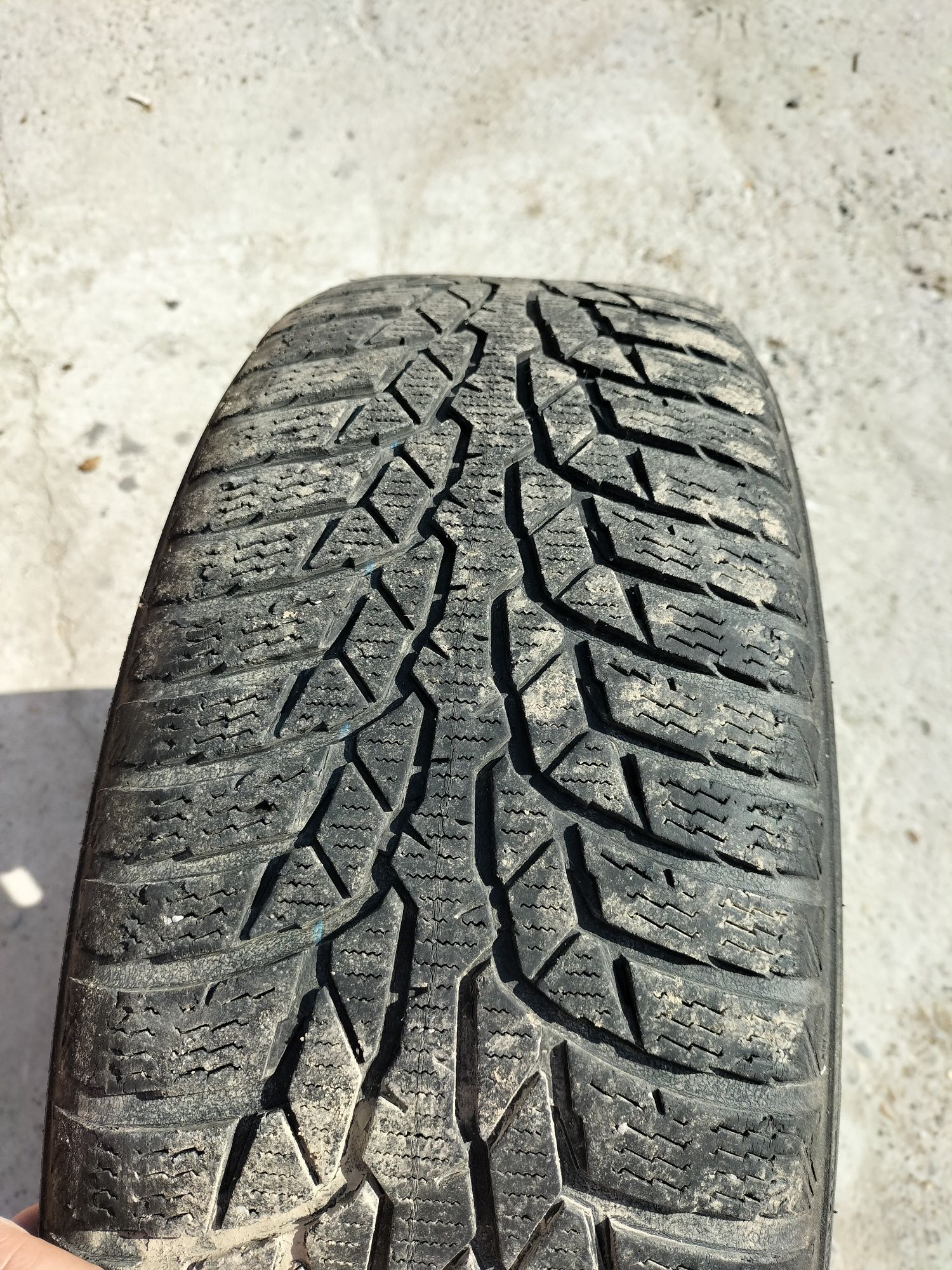 Felgi stalowe Opel fabryczne  5 x115 r16  oponami zimowymi w dobry