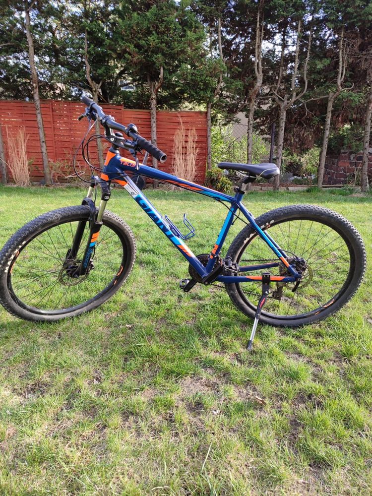 Rower MTB GIANT - Talon 4 plus gratis