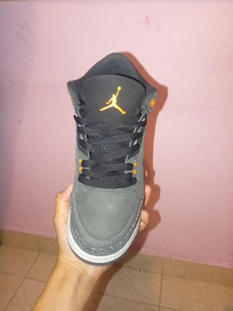 Air Jordan 3 novos