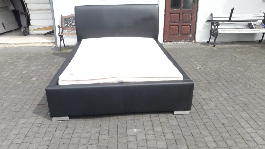 Łóżko tapicerowane 140x200 160x200 kompletne z materacem