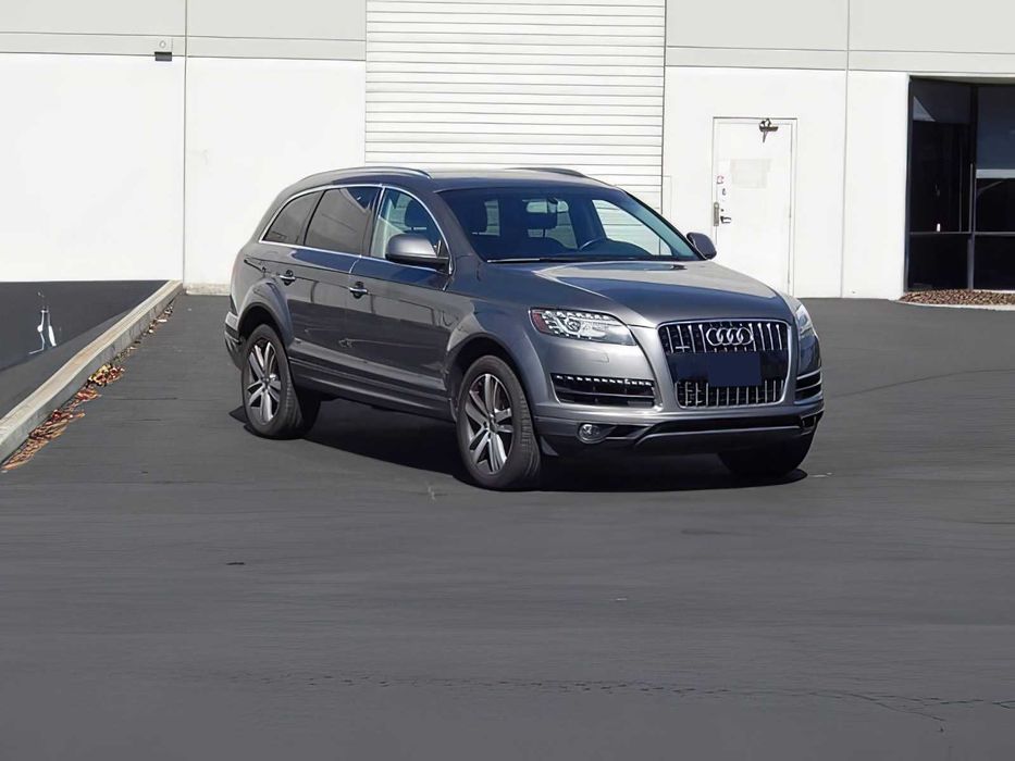 Audi Q7 quatrro      2014