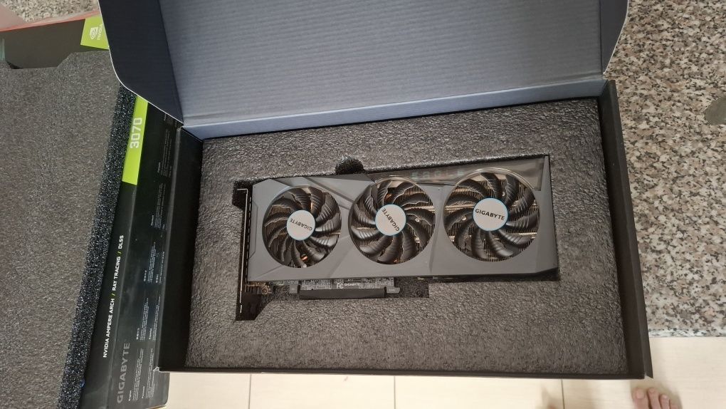 Відеокарта Gigabyte Geforce RTX 3070 8 Gb 256 bit