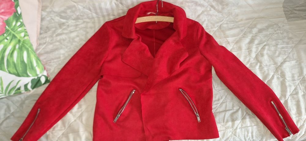 Sprzedam marynarkę welurową damską 38
