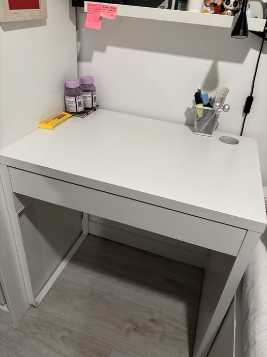 Secretaria branca IKEA