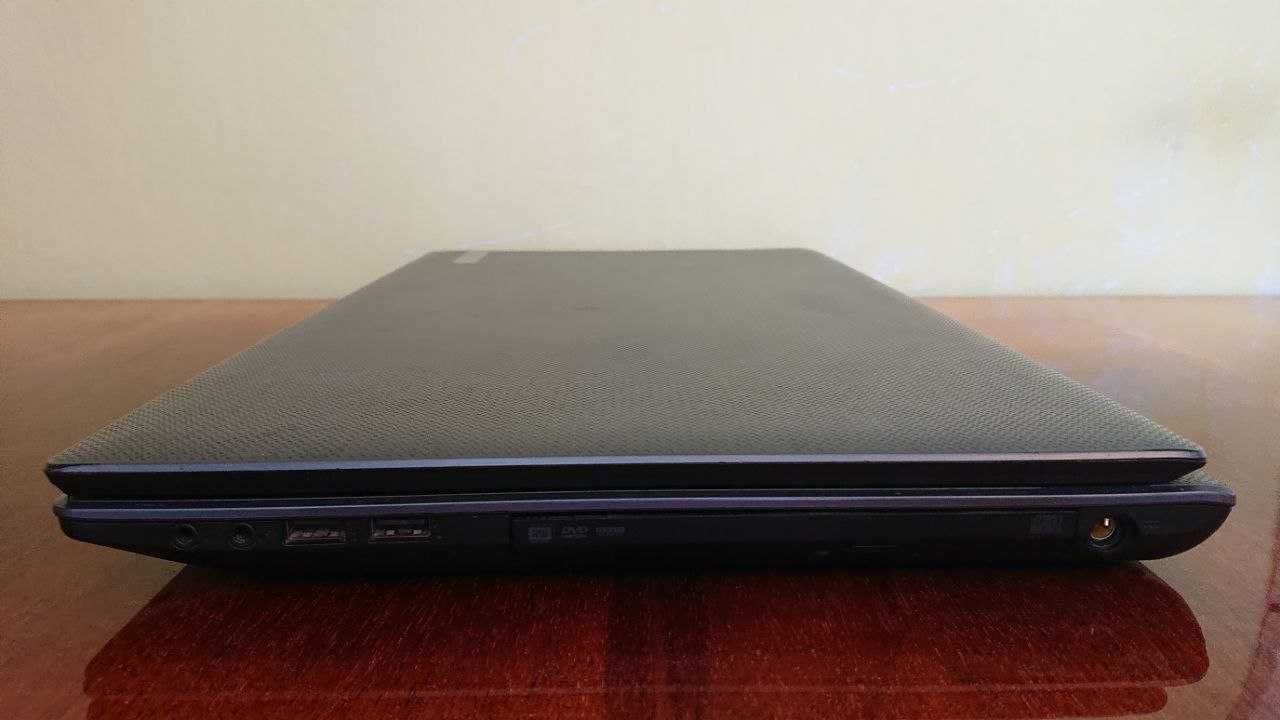 Ноутбук ACER Aspire 7739Z: 17,3”, Pentium P6200, ОЗУ 8Гб, HDD 500Гб