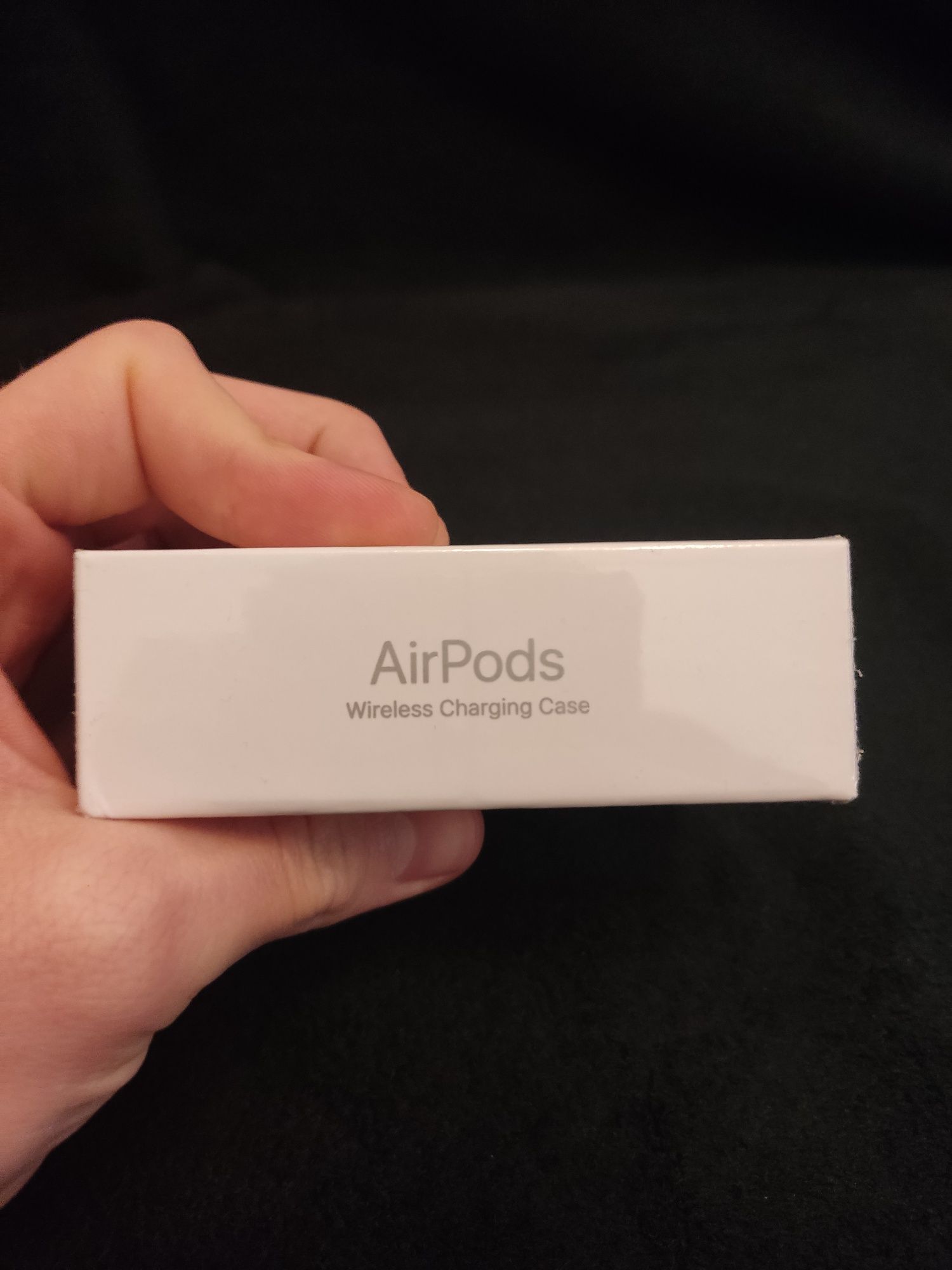 AirPods 2 zapakowane