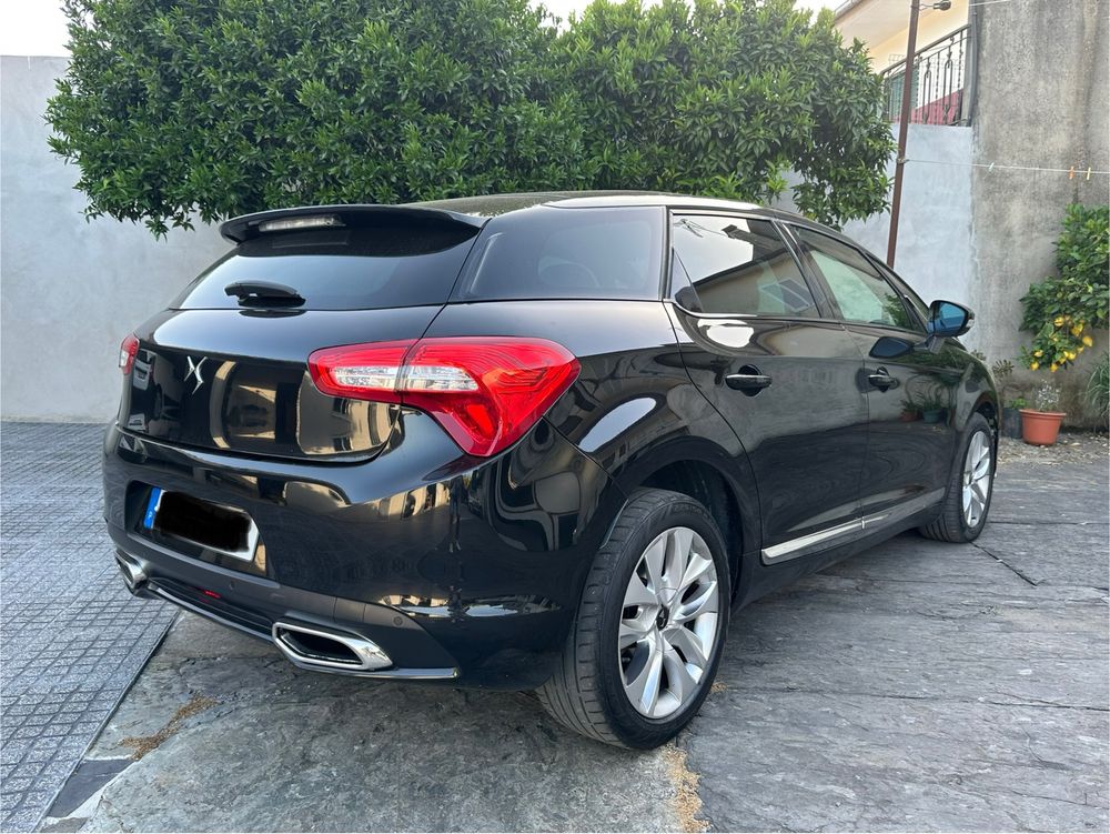 Citroen DS5 1.6 HDI SO CHIC