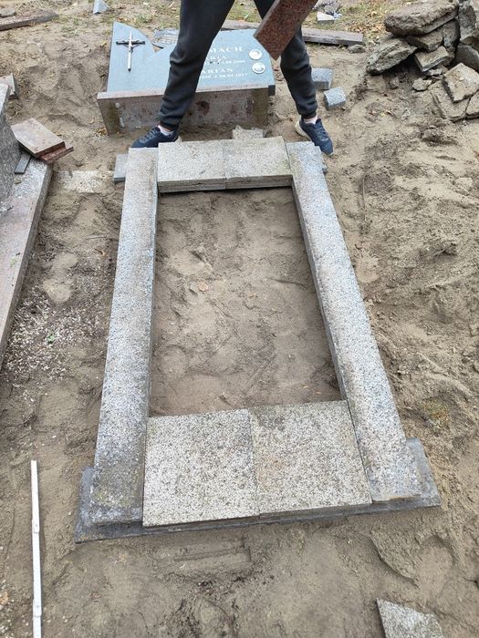 Podnoszenie pomników po zapadnięciu wraz z obróbką