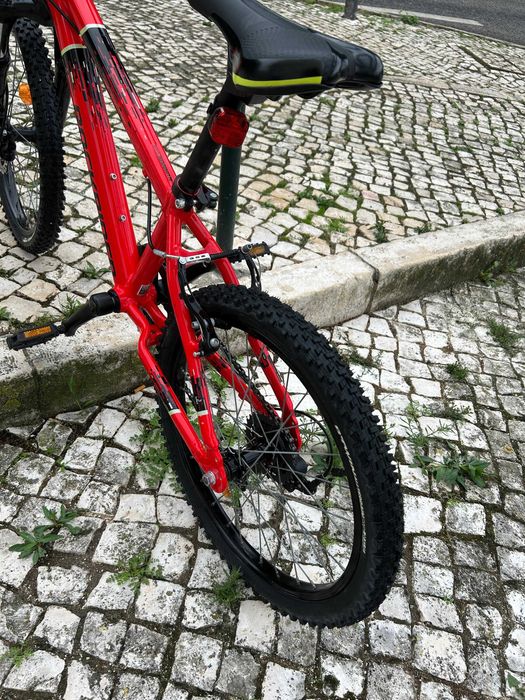 Bicicleta 6 aos 9 anos (120 m a 135 m) - ROCKRIDER ST900 20'