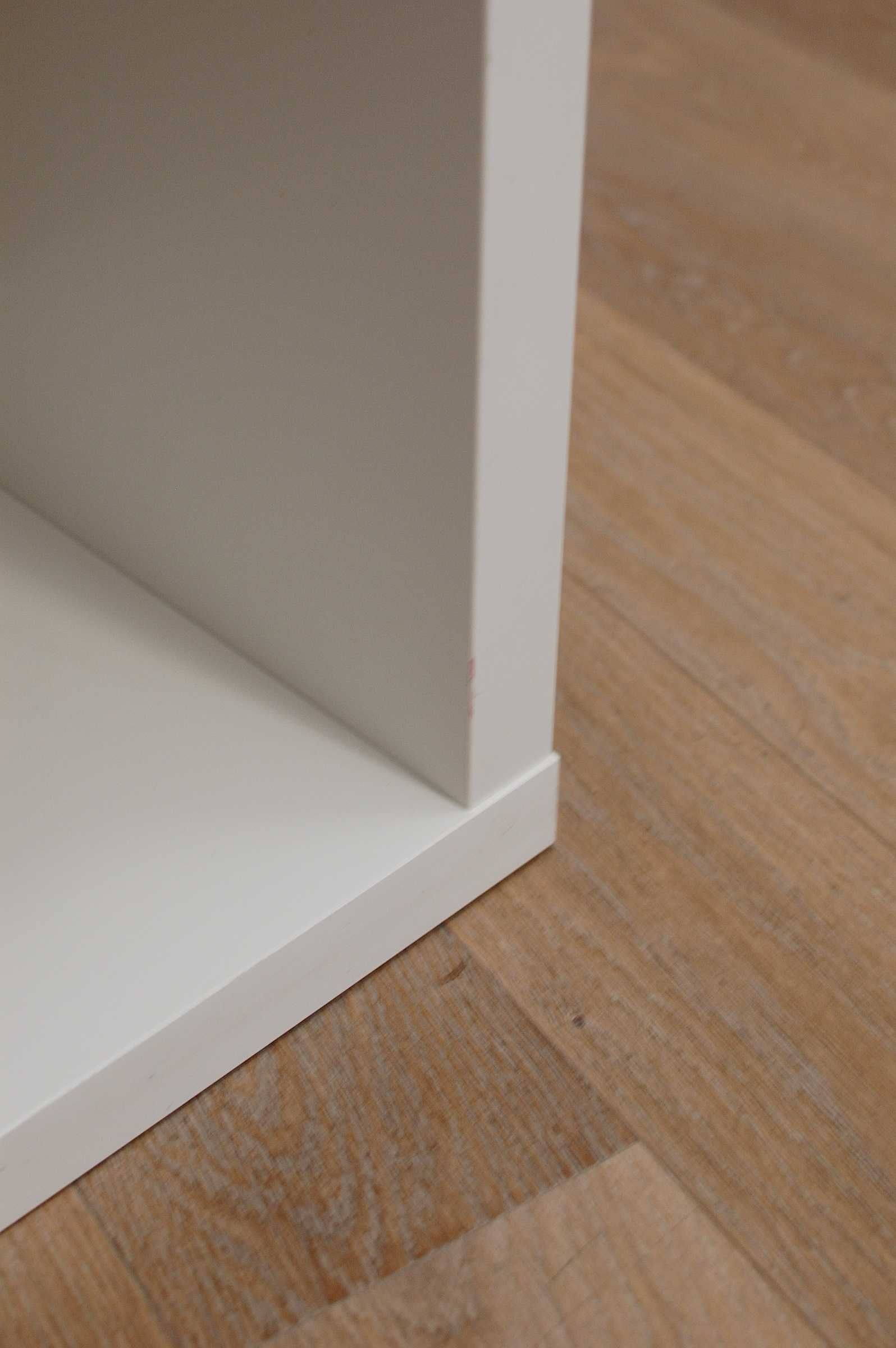 Regał Kallax Ikea 77x147x39 z dodatkowymi szafkami, biało-zielony