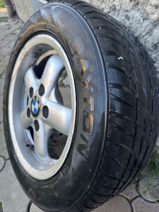 Opona z felga BMW R15