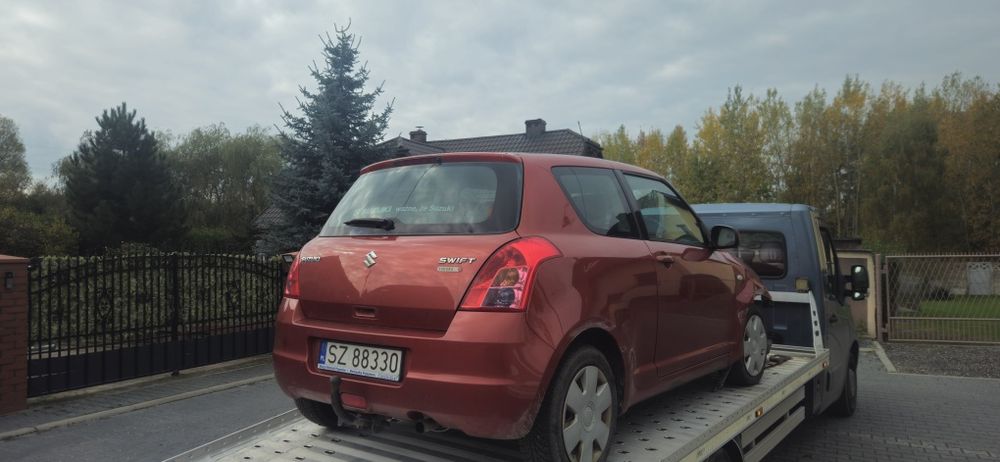 Suzuki Swift 1.3 LPG 2009 Rok Krajówka Pierszy Własciciel Przebieg 98