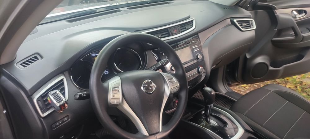 Продам Nissan Rogue 2015