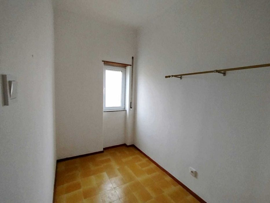 Arrenda-se apartamento T3, a 5 mins das Caldas da Rainha