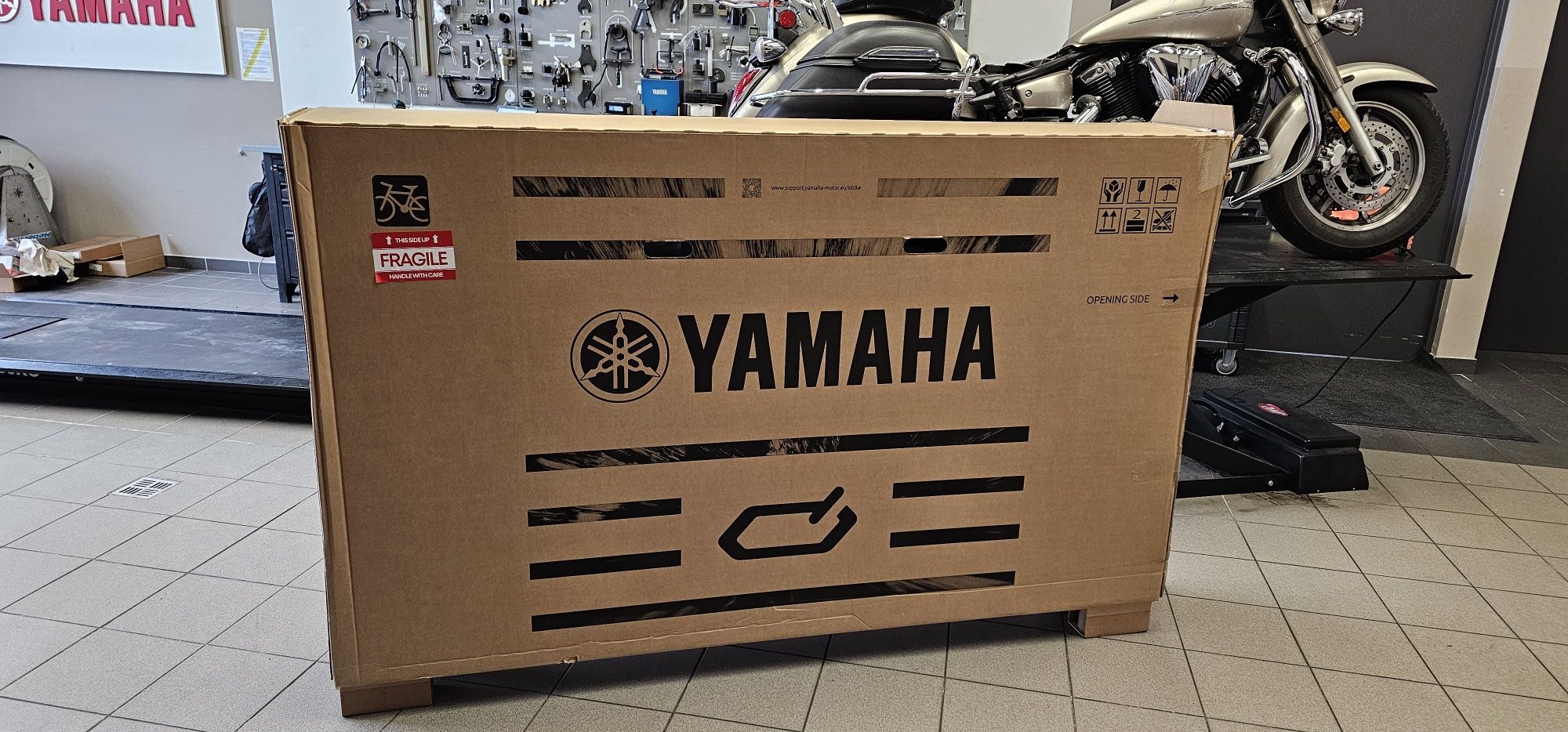 Rower elektryczny Yamaha Crosscore rozmiar M. Nowy.