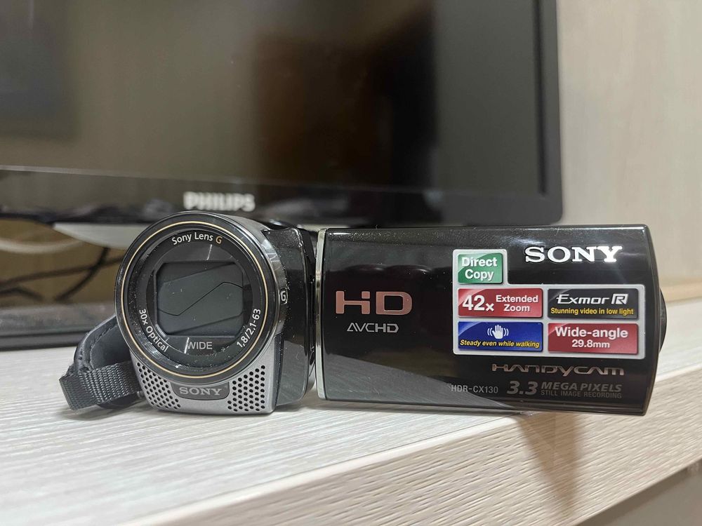 Видео, фото камера SONY HDR-CX130 Black