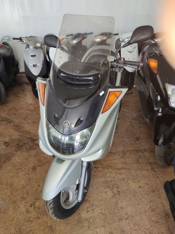 Макси скутер Honda Foresight 250