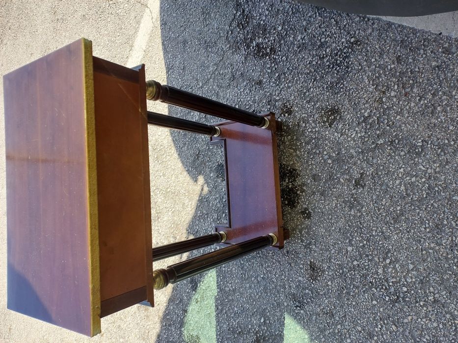 Vendo mesa de apoio