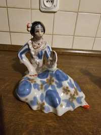 Figurka porcelanowa