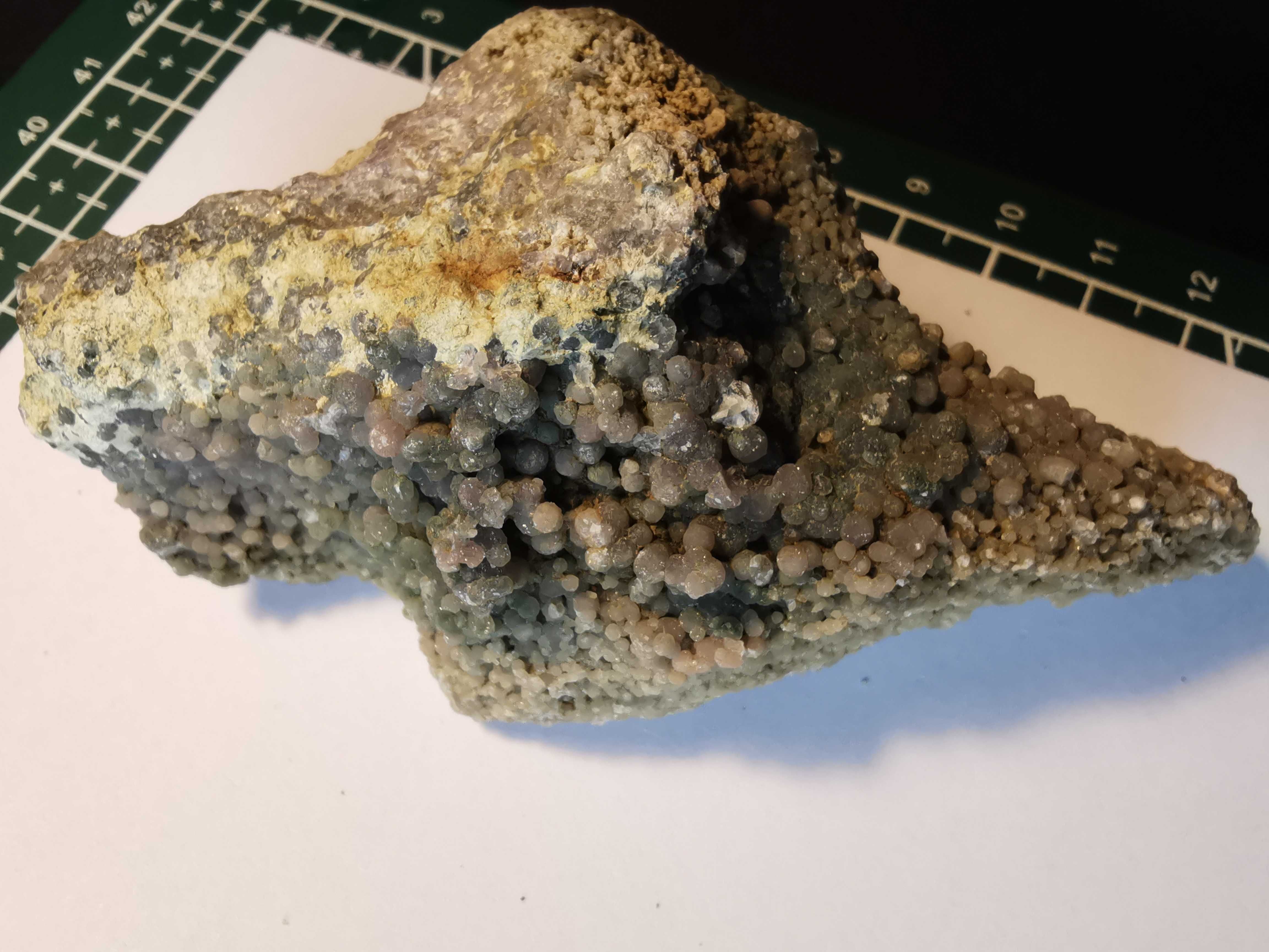 Agat, chalcedon winogronowy