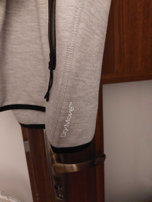 Szara rozpinana bluza z kapturem H&M Move tech fleece Nowa M