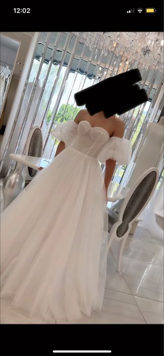 Sukienka ślubna projektu Violi Piekut