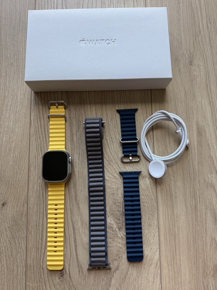 Apple Watch Ultra 2 GPS + Cellular w zestawie paski