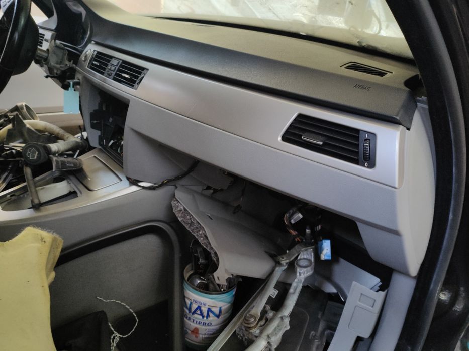 tablier Bmw série 3 E90 - E91 - E92 - E93 com airbag passageiro