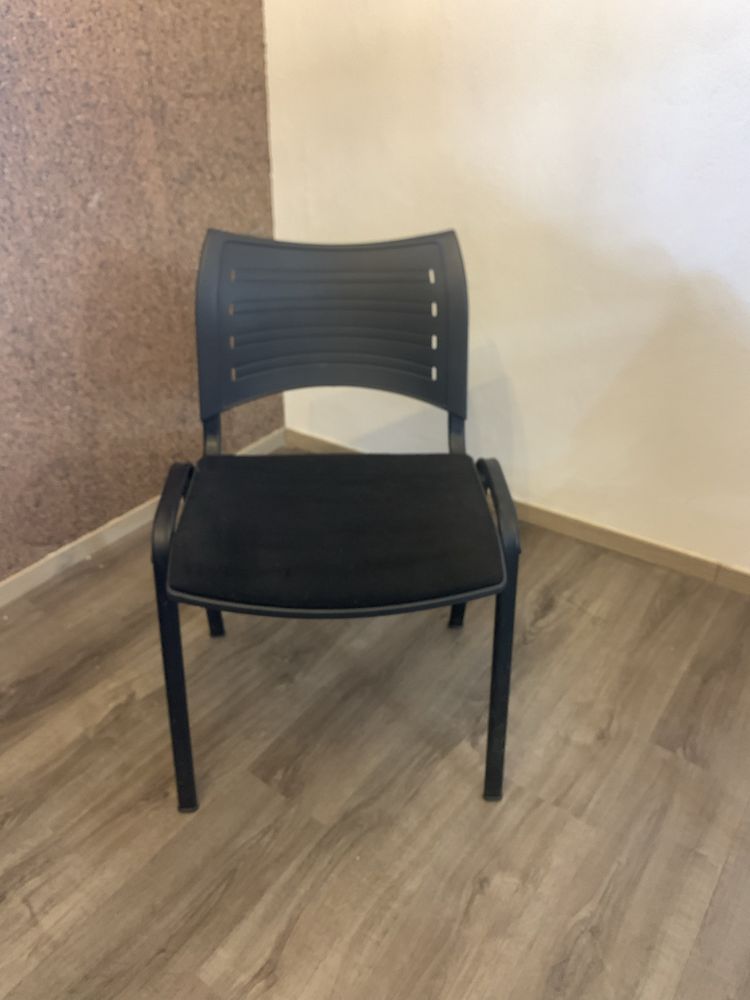 Conjunto de 3 cadeiras de escritorio
