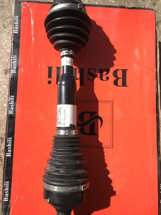 Полуось привод чероки