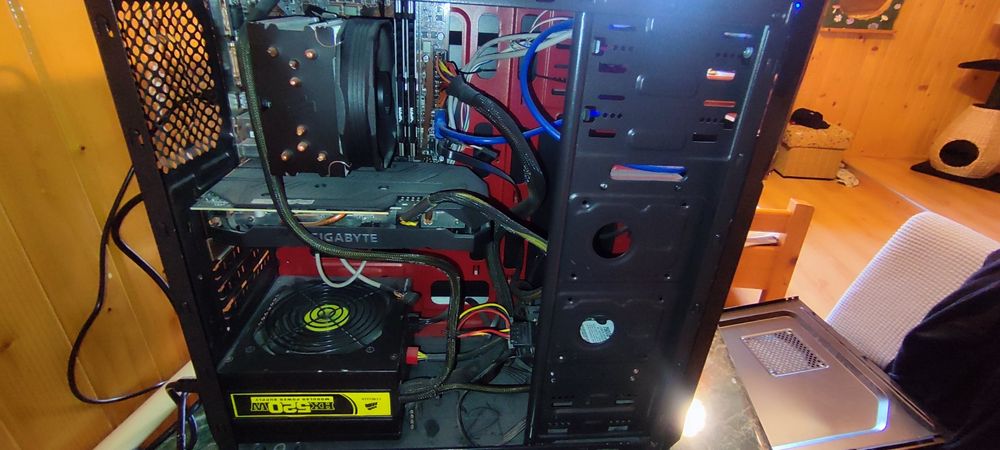 Komputer i3 8100 RTX2060