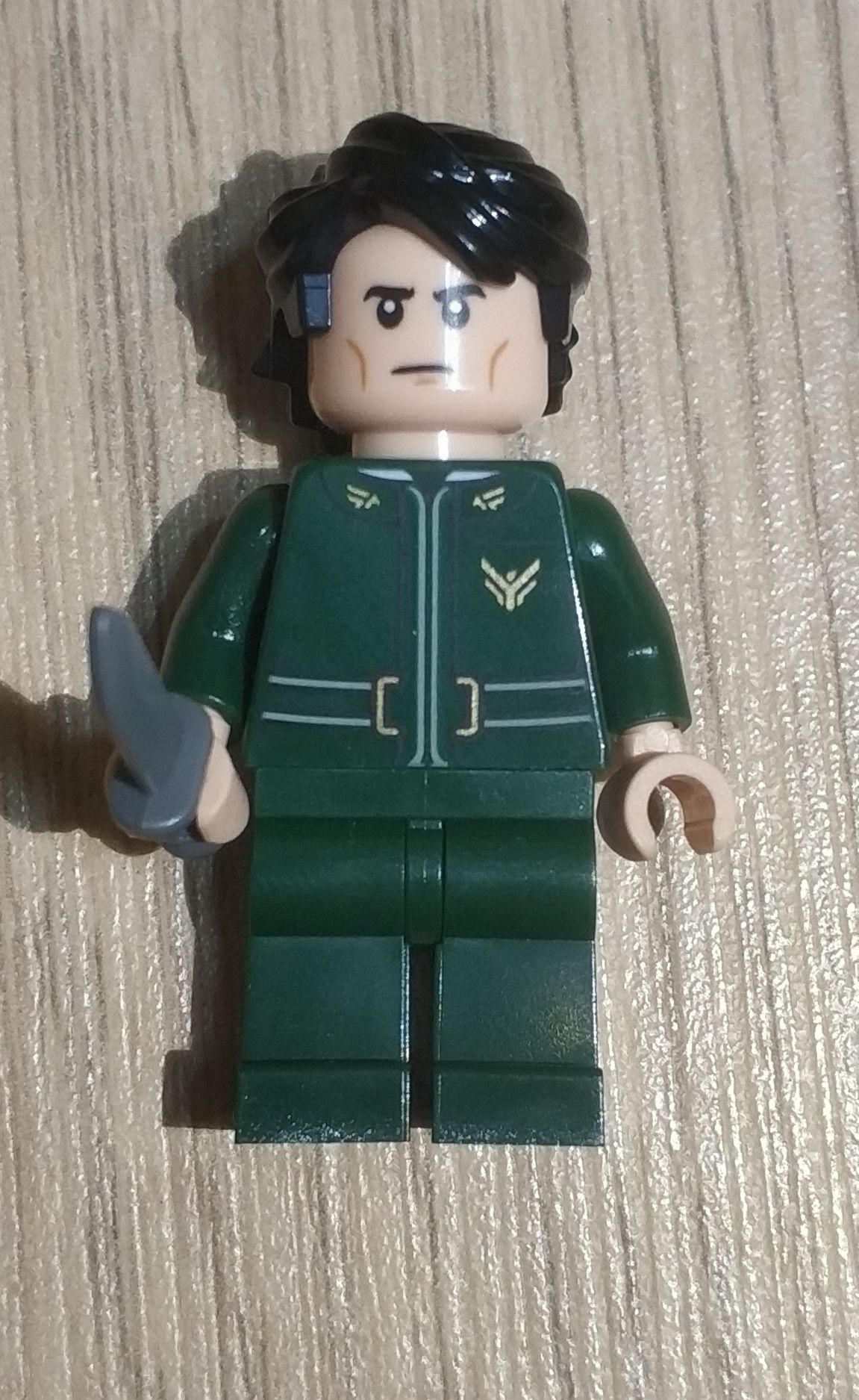 LEGO Paul Atreides dun001 Diuna 10327 minifigurka + akcesoria