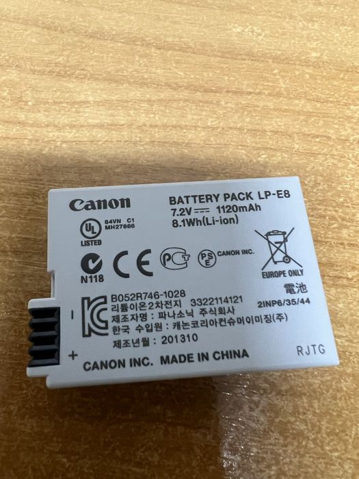 Акамулятор до камери canon LP-E8