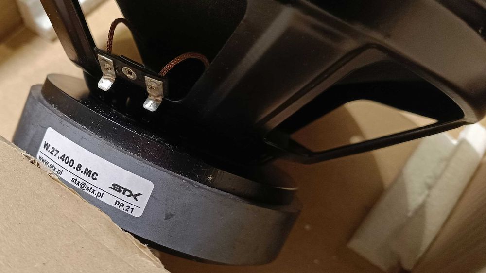 Głośniki STX W.27.400.8.MC 2sztuki