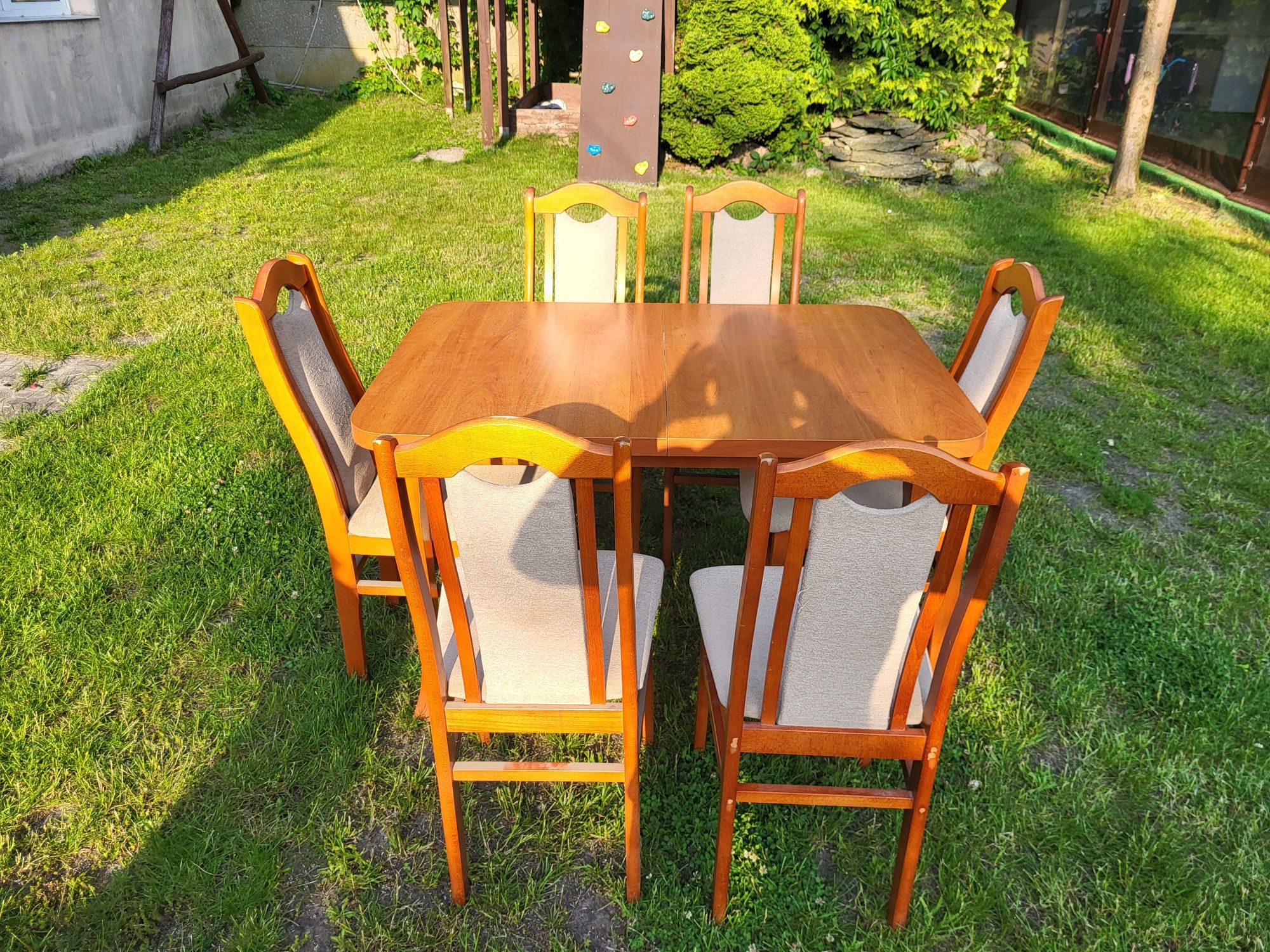 Zestaw stół + 6 krzeseł