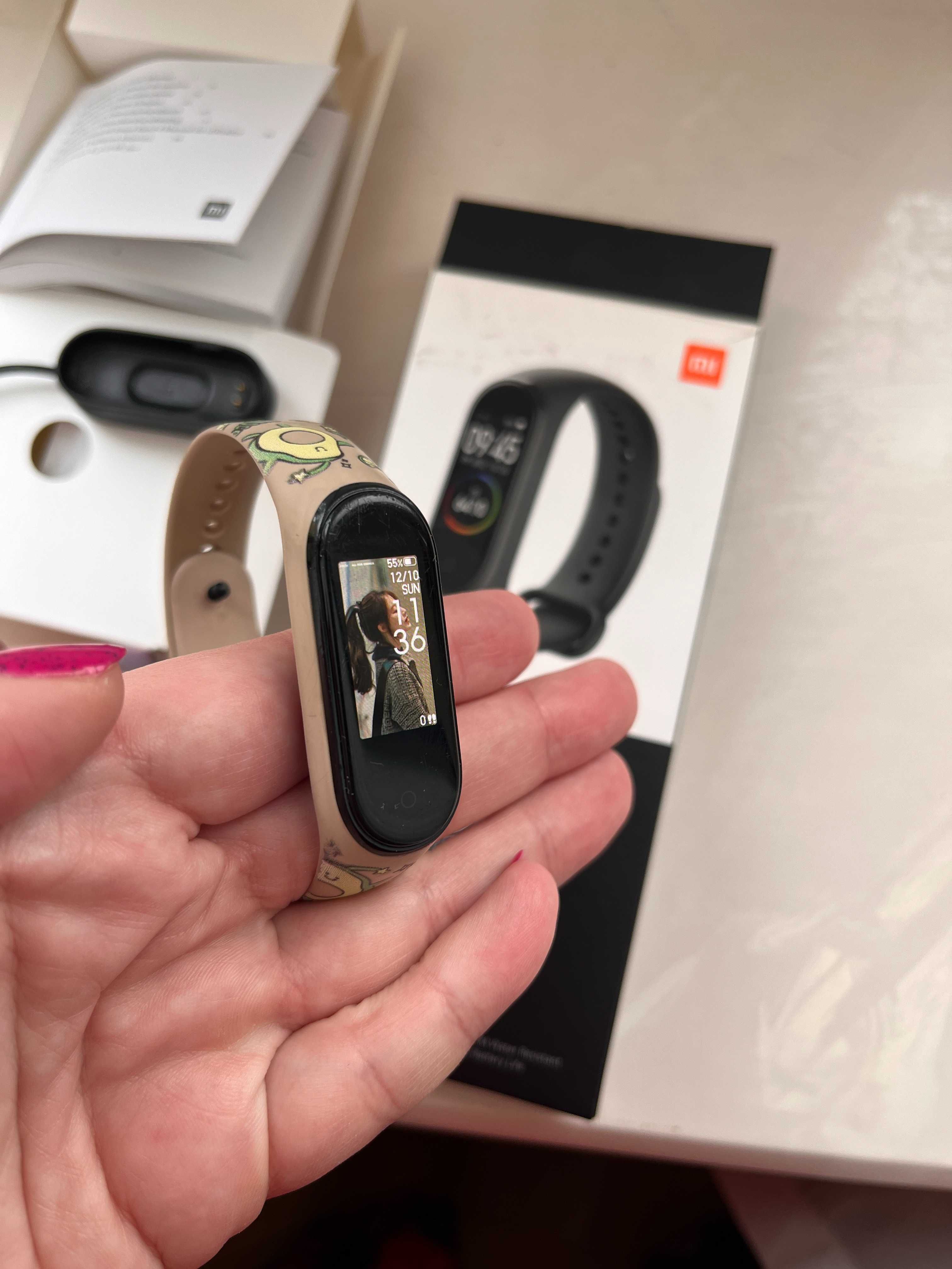 Годинник Xiaomi Mi smart band 4 оригінал Фітнес браслет трекер