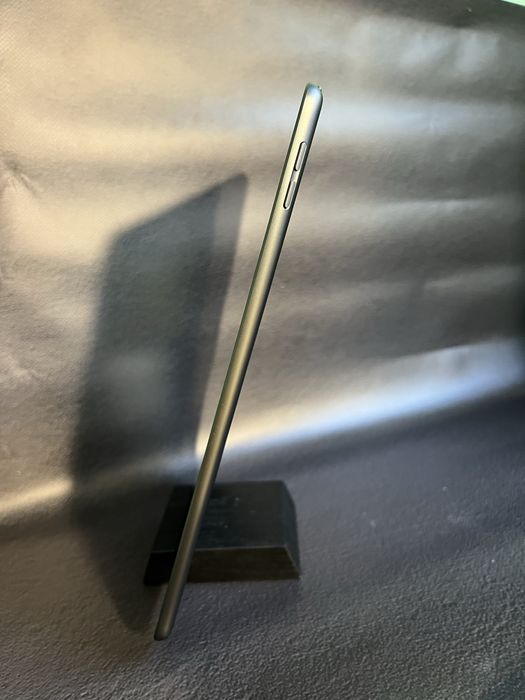 iPad 9Gen 2022 64GB Space Grey АКБ 92%