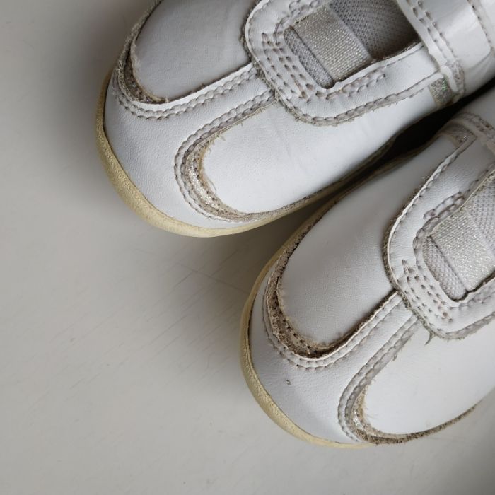 Шкіряні туфлі кросівки на дівчинку Clarks 12G 30р. 19.5 см.