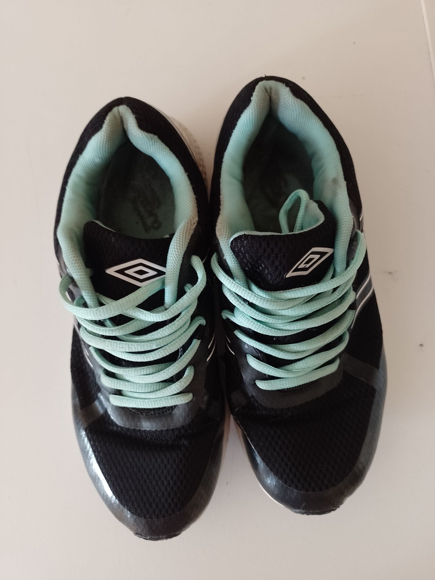 Buty adidasy sportowe Umbro 36