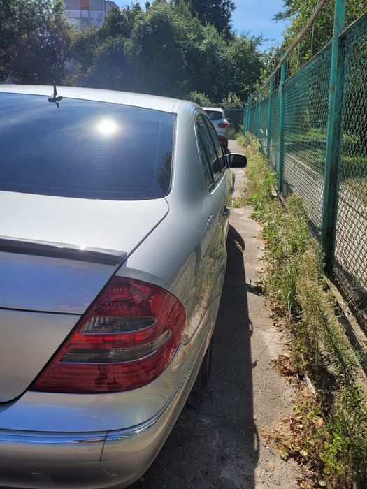Mercedes e-class w211