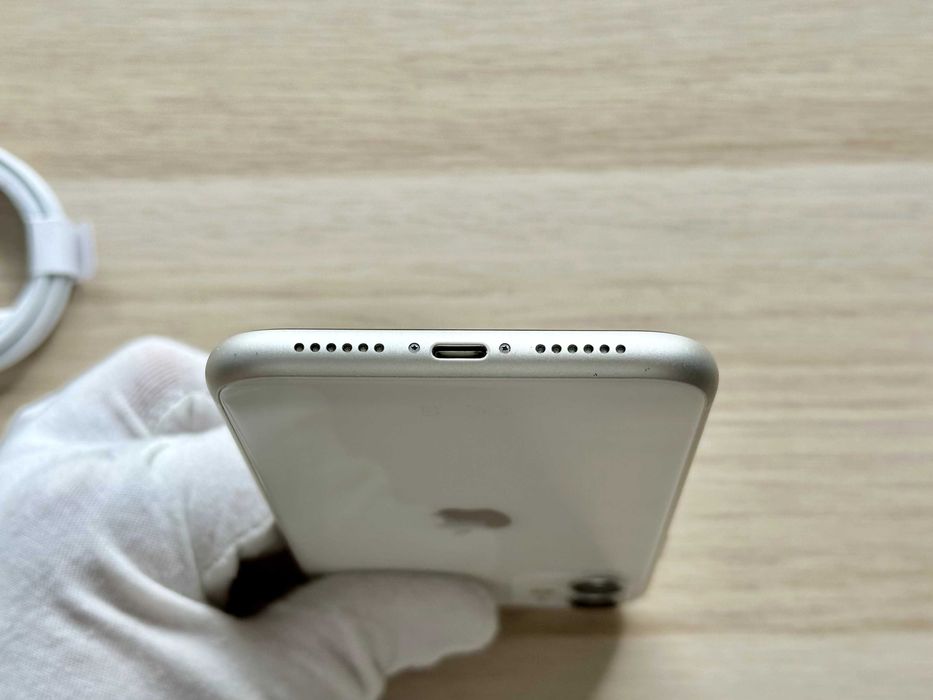 iPhone 11 64GB Biały – 84% Baterii, Sprawny