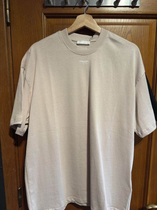 Tshirt Prada tamanho L