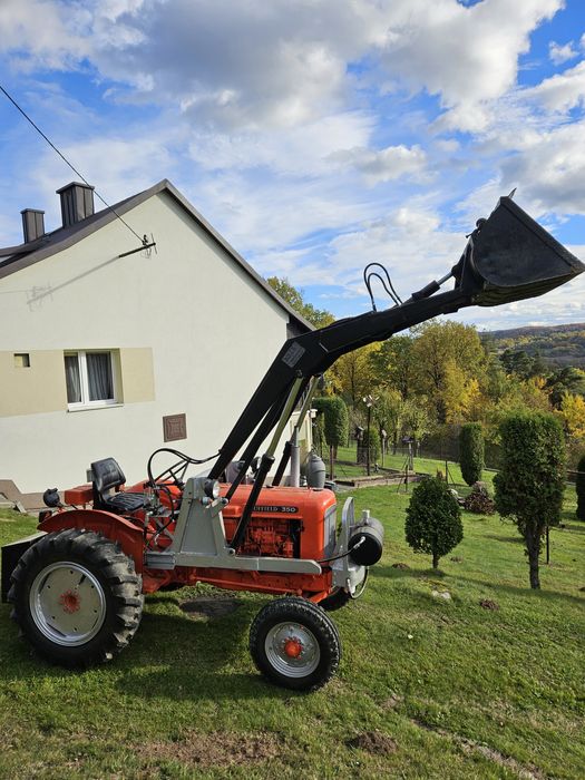 Ładowarka Nuffield350 z Wspomaganiem Kierownicy