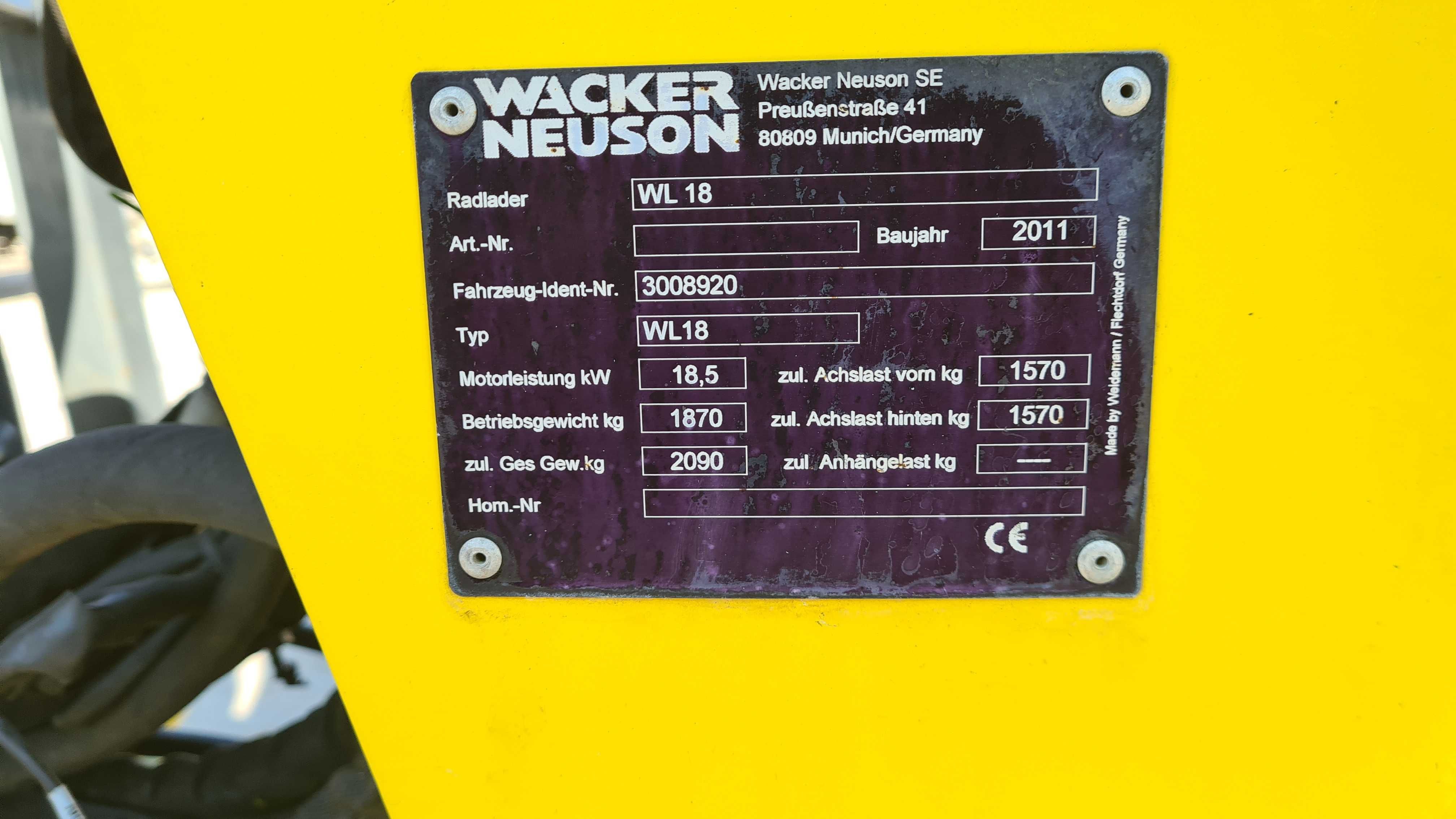 Ładowarka Wacker WL18 Kramer Bobcat Mini Schaffer Miniładowarka