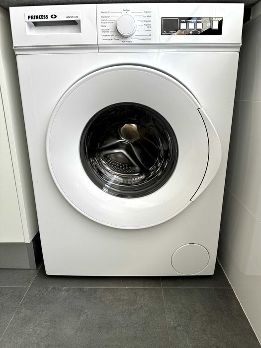 Maquina Lavar Roupa + Frigorífico (1 ano como novos) 200€ Oportunidade