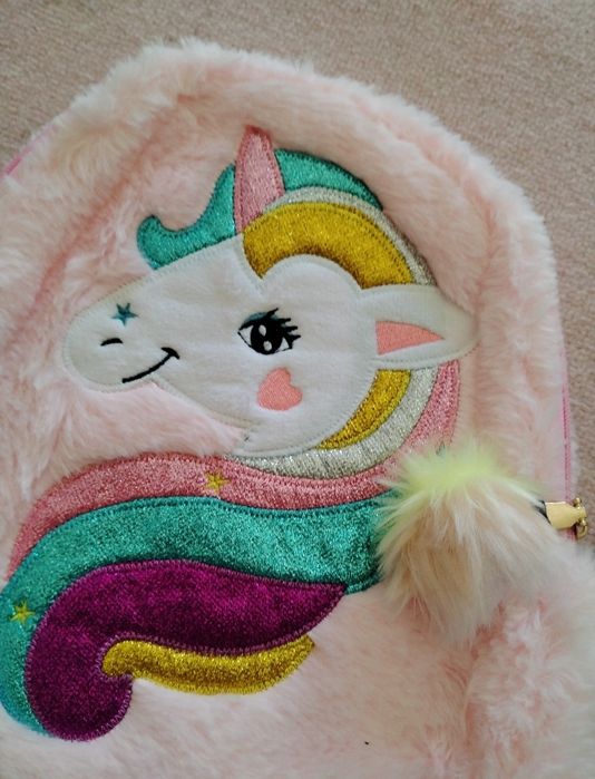 Mochila Unicórnio nova