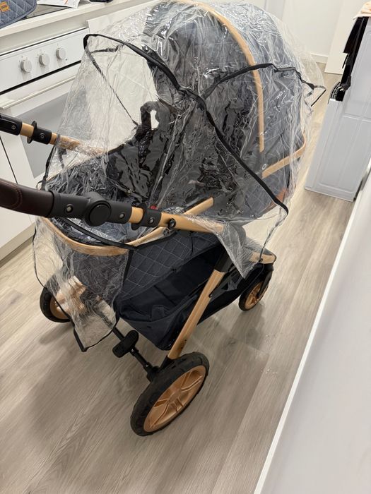 Kit Carrinho de bebê + ovo