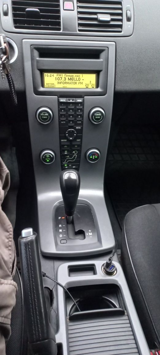 Авто volvo  s 40