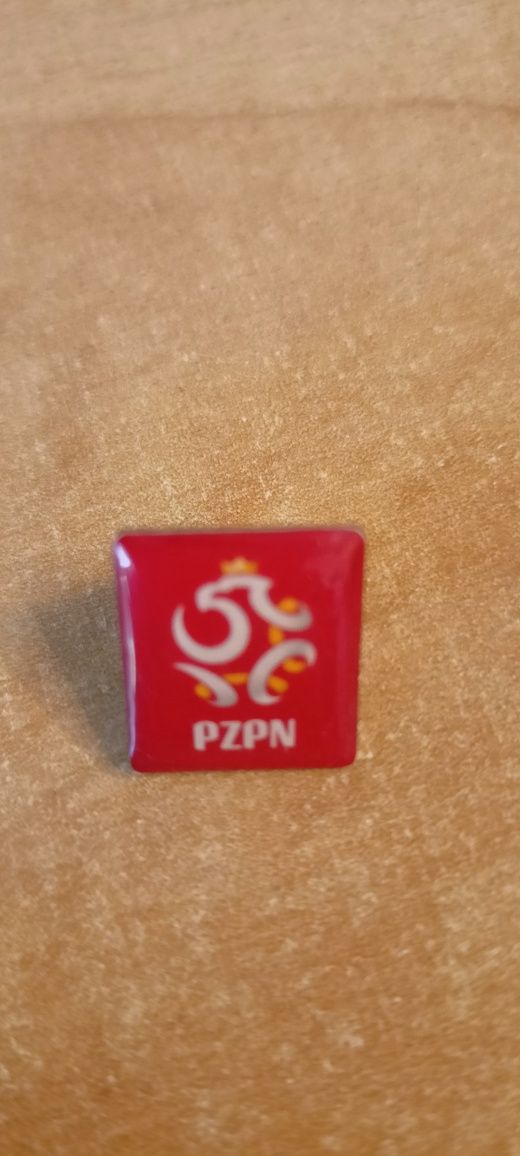 Odznaka PZPN- przypinka